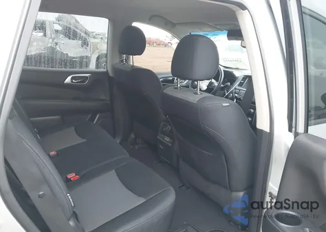 2019 Nissan Pathfinder Sv z USA, uszkodzony, nr VIN 5N1DR2MN0KC628890